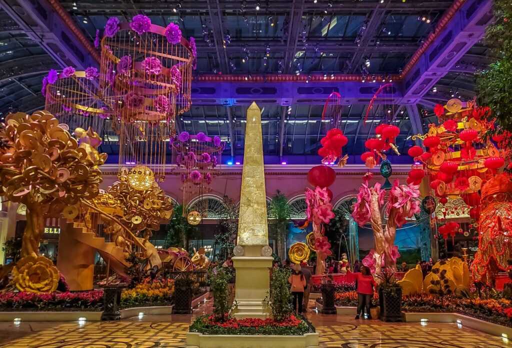 las vegas, bellagio hotel, conservatory, lobby, casino, architecture, tourism, building, travel, structure, landmark, vacation, nevada, fancy, romantic, strip, vegas, gambling, luxurious, america, las vegas, las vegas, las vegas, las vegas, las vegas, lobby, lobby, lobby, lobby, vegas